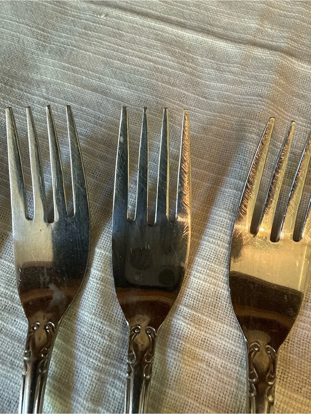 Vtg Oneida Northland Stainless Steel Salad Forks 6.25” - Set of 6 - READ